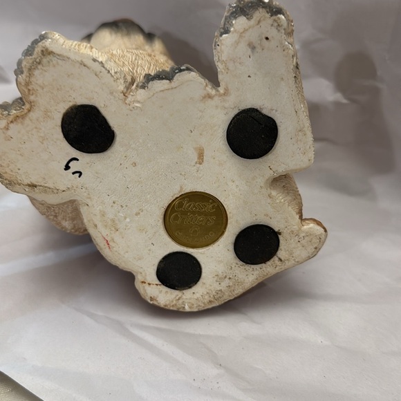 🔥CLEARANCE SALE🔥
vintage Classic Critters Bulldog Puppy, by United Design - Picture 5 of 6